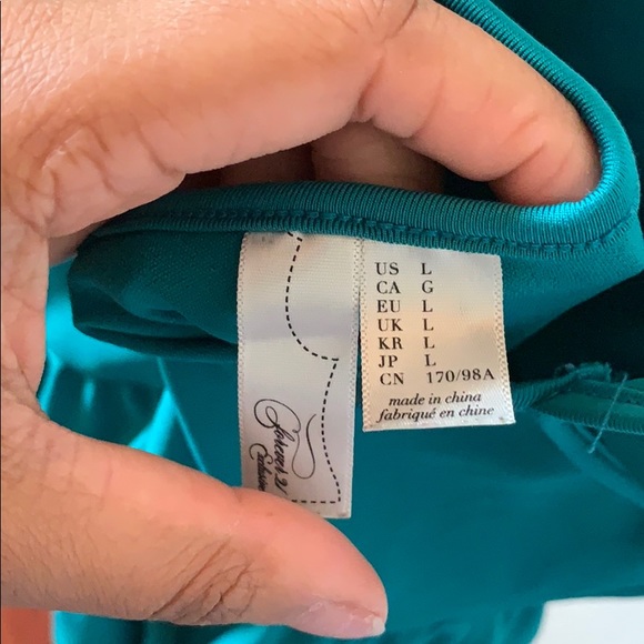 Beautiful Green Peplum Dress - Picture 3 of 4